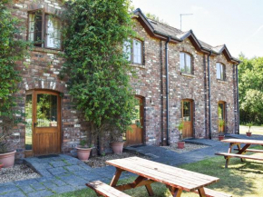 Lily Cottage - Uk40101